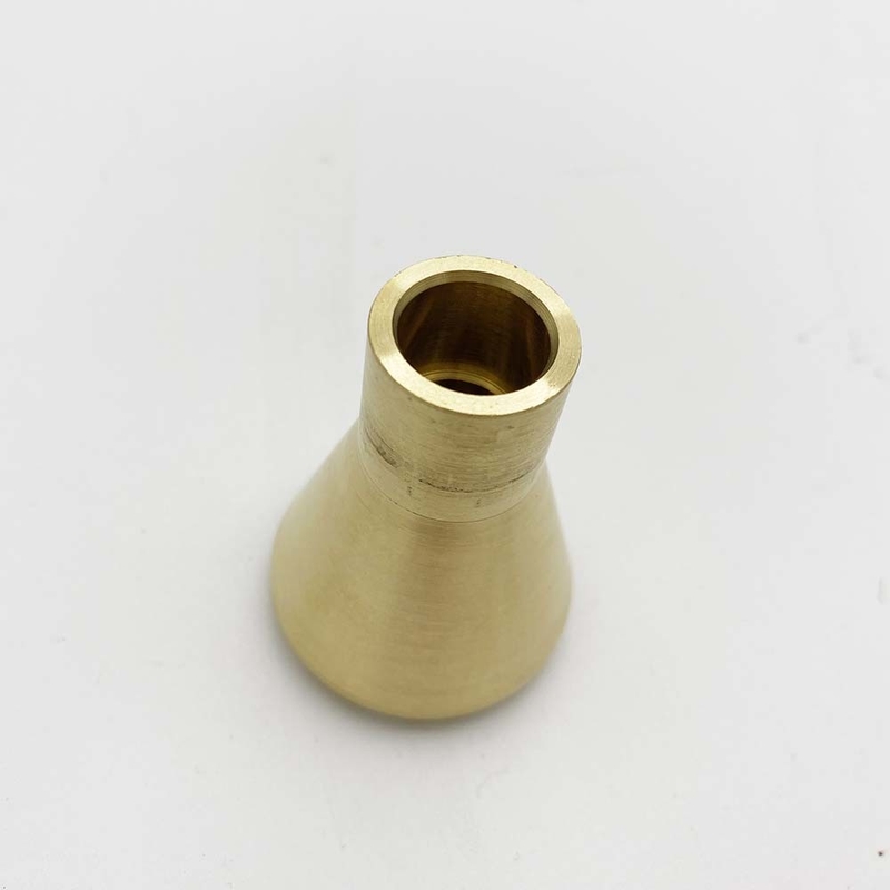 9 Holes Forged Brass Pipe Fittings Refrigeration Distributor Male Connection