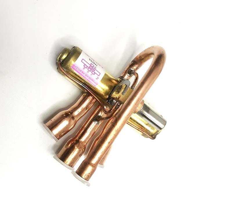 Air Condition Reversing HVAC Valve Four Way 27000btu With Coil 220V