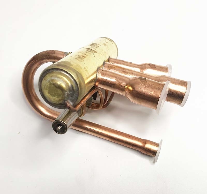 Air Condition Reversing HVAC Valve Four Way 27000btu With Coil 220V